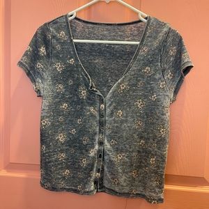American Eagle Distressed Button-Up Tee